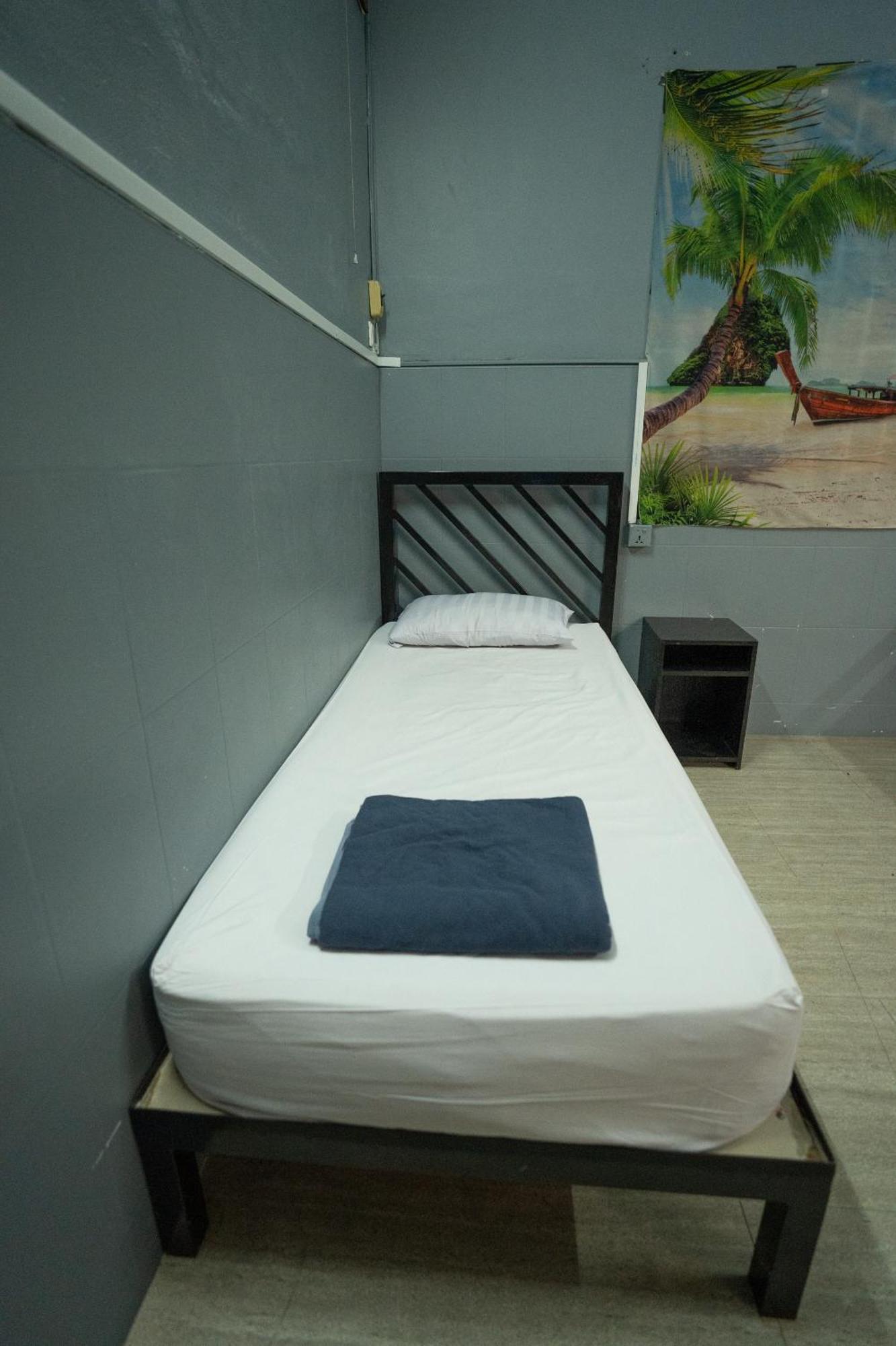 The Eighty8 Hostel Пном Пен Екстериор снимка