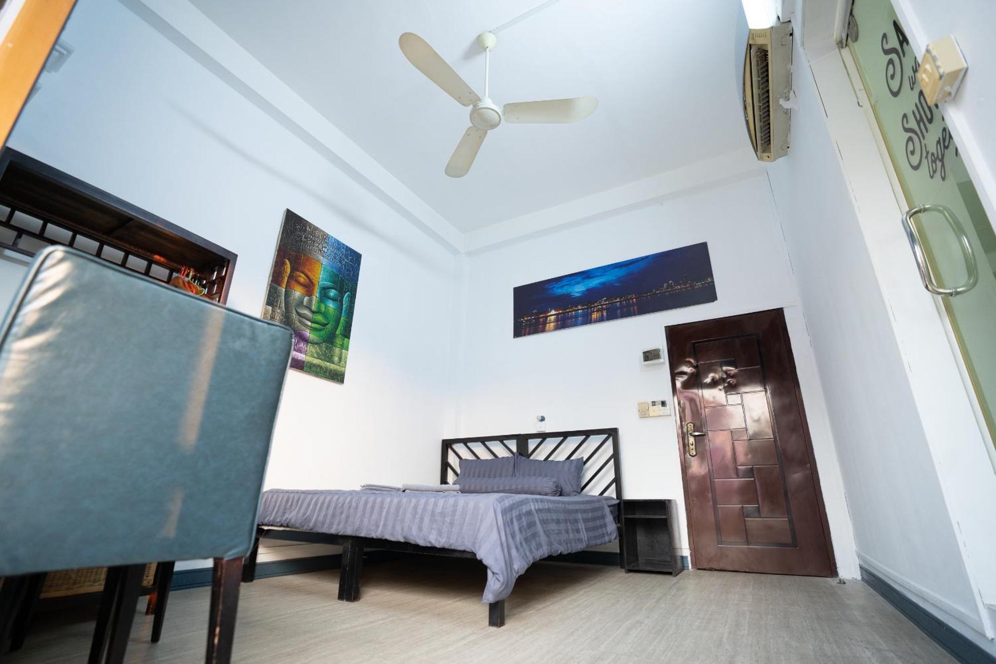 The Eighty8 Hostel Пном Пен Екстериор снимка
