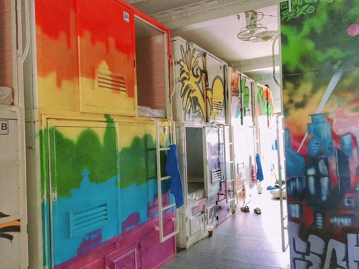 The Eighty8 Hostel Пном Пен Екстериор снимка
